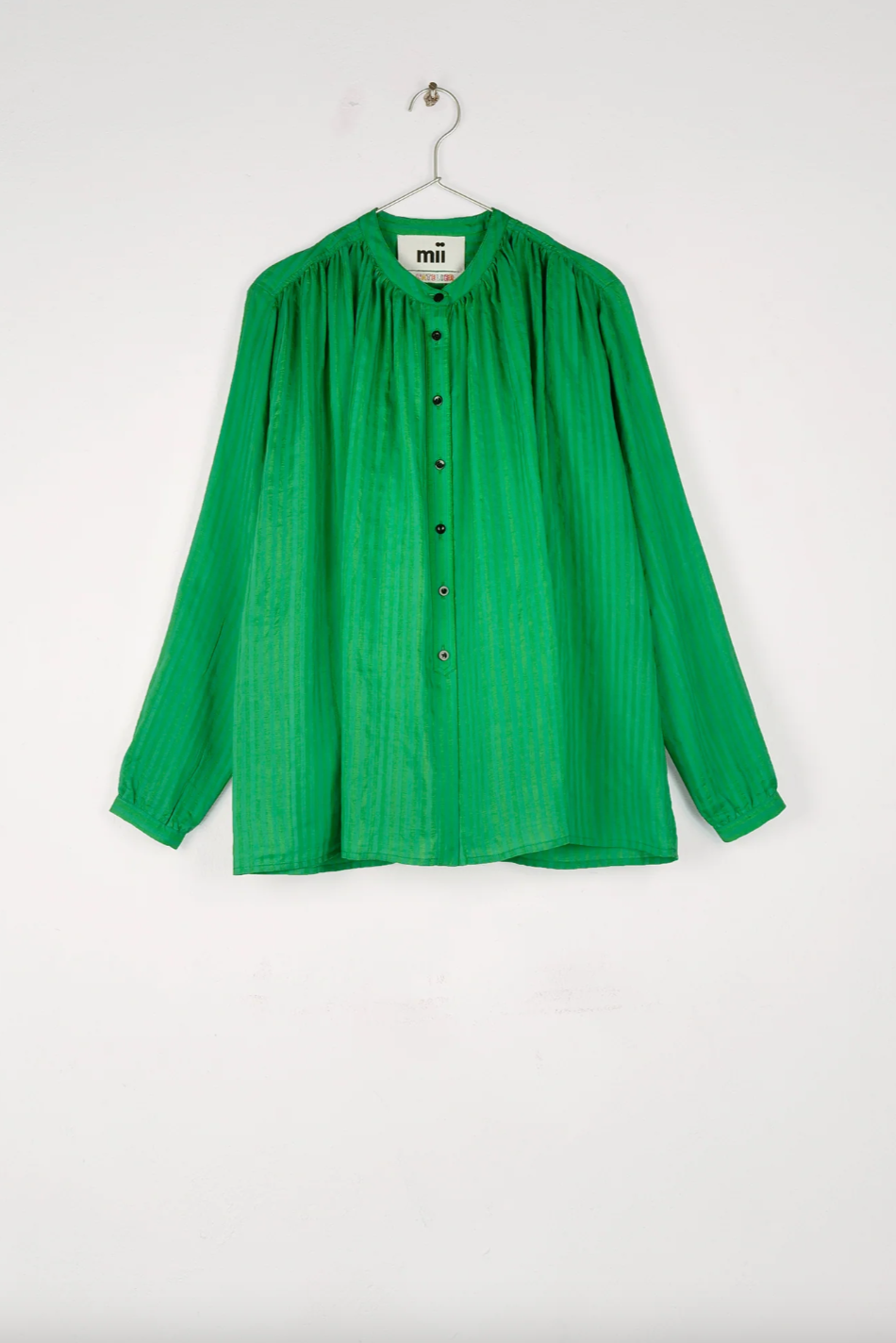 Nathalie Tunic, Vert