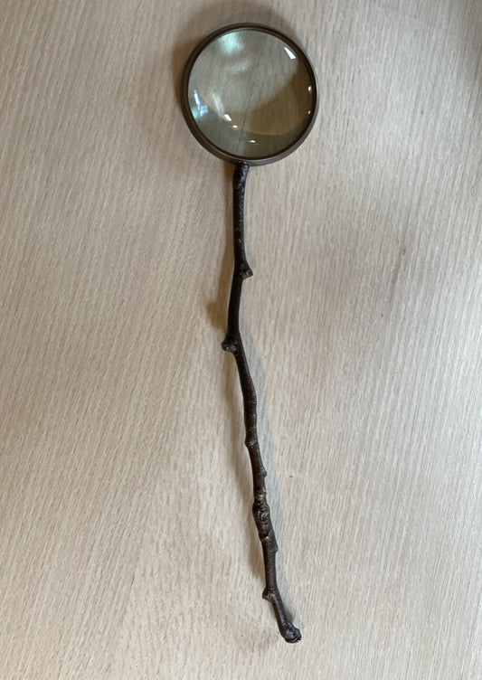 Kindling Magnifying Glass