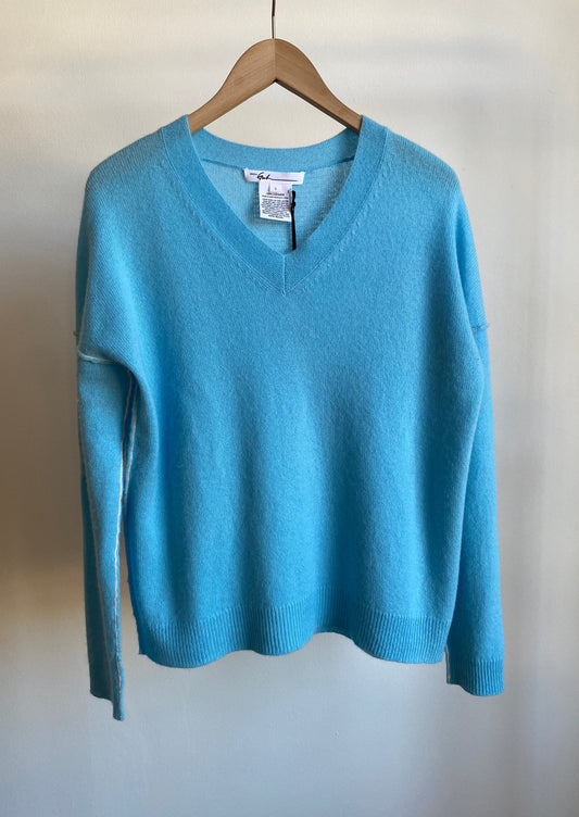 V-Neck Pullover, Aqua Blue