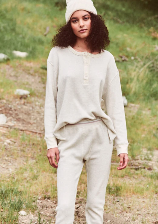 The Waffle Slouch Henley, Heather Oatmeal