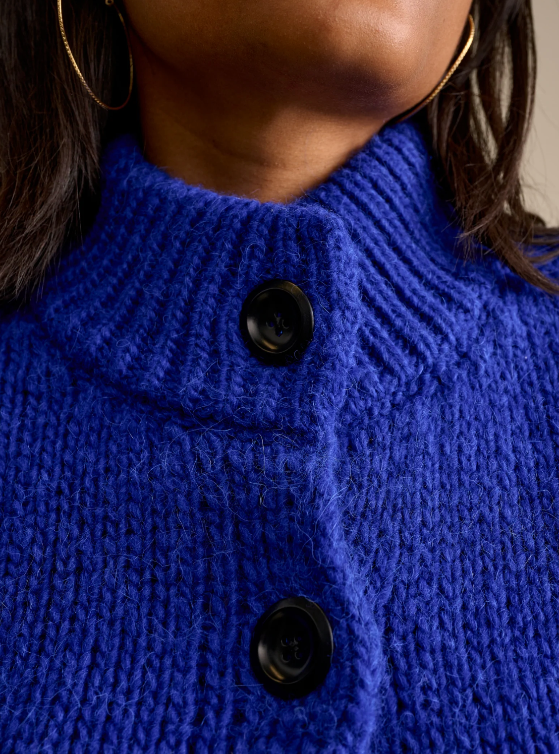 Naneci Sweater, Blueworker