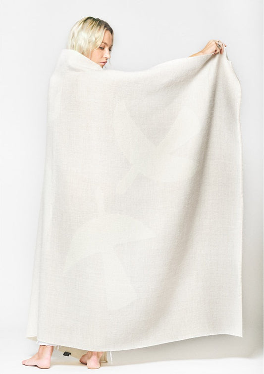 LottaLove Throw, Shoji/Ivory